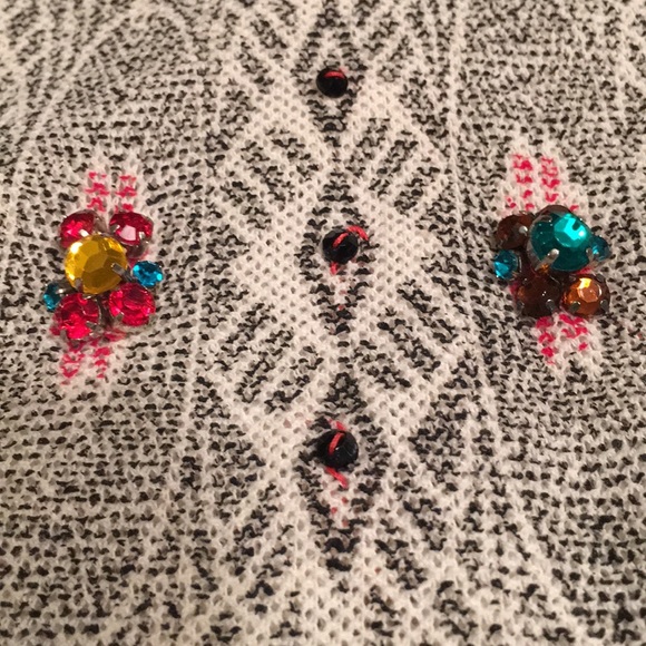 Free People very roomy tank with sequins - Picture 2 of 8